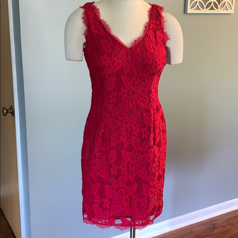Beautiful red dress size 6